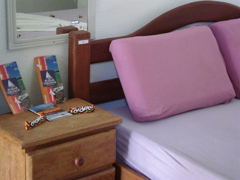 Media Veronica Hostel Suites Pipa Arez 外观 照片