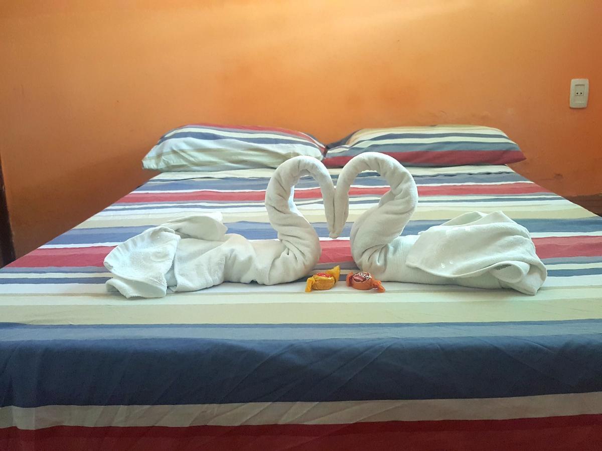 Media Veronica Hostel Suites Pipa Arez 外观 照片