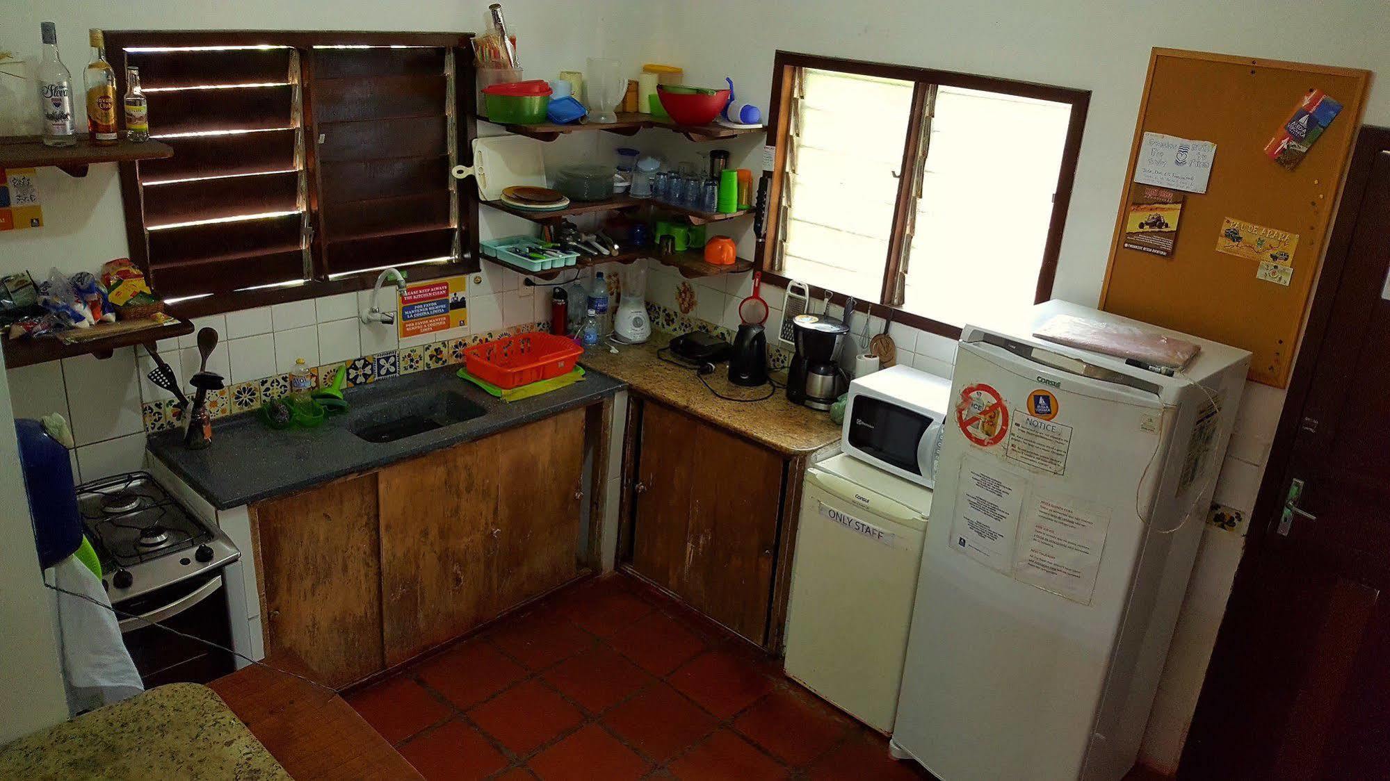 Media Veronica Hostel Suites Pipa Arez 外观 照片